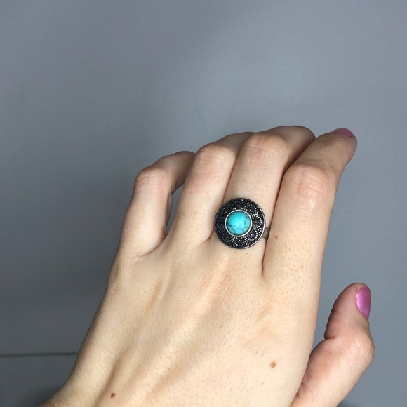 Turquoise Ring - Picture 2 of 3